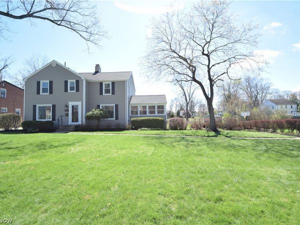 225 S Cadillac Drive , Youngstown, OH 44512