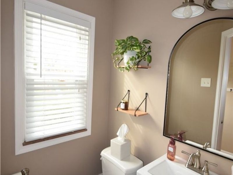 225 S Cadillac Drive, Youngstown, OH 44512 Photo 13