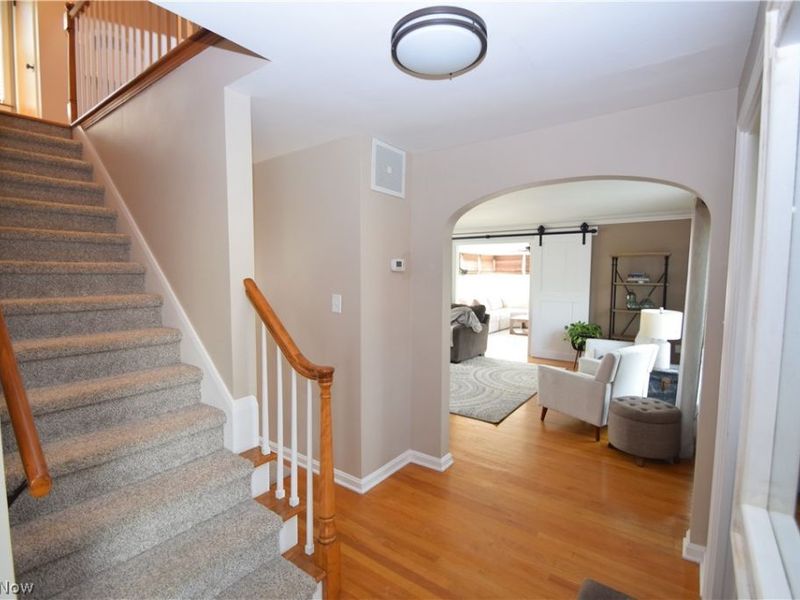 225 S Cadillac Drive, Youngstown, OH 44512 Photo 14