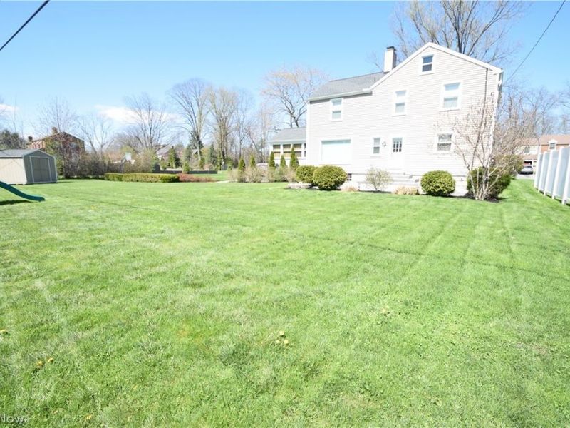 225 S Cadillac Drive, Youngstown, OH 44512 Photo 26