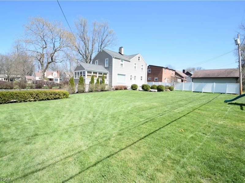 225 S Cadillac Drive, Youngstown, OH 44512 Photo 27