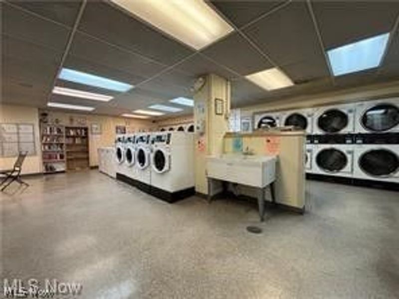 11850 Edgewater Drive, Unit 723, Lakewood, OH 44107 Photo 17