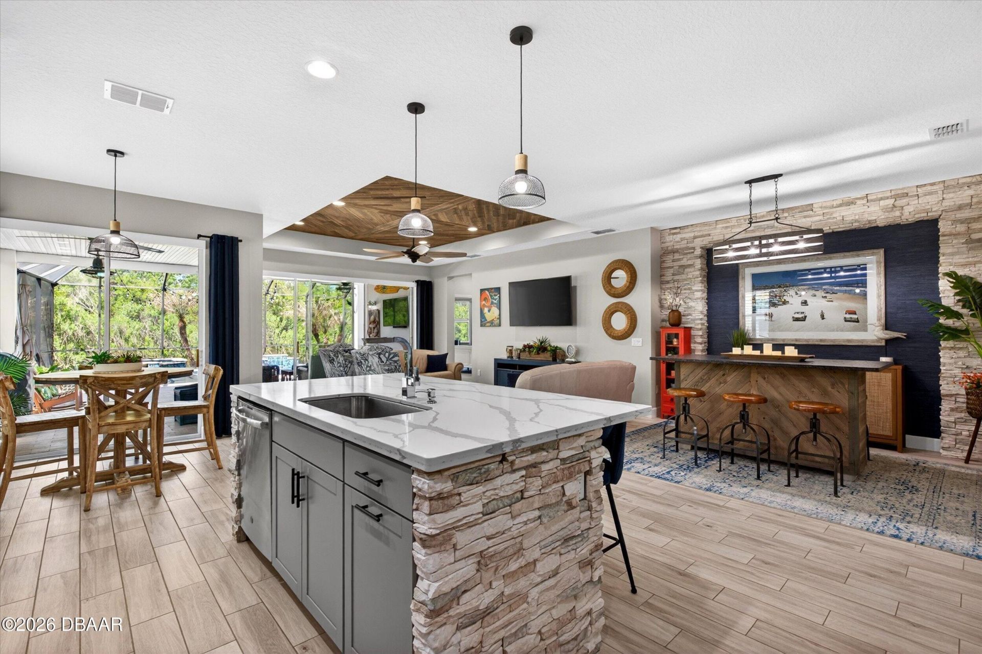 504 Coral Reef Way, Daytona Beach, FL 32124 Photo