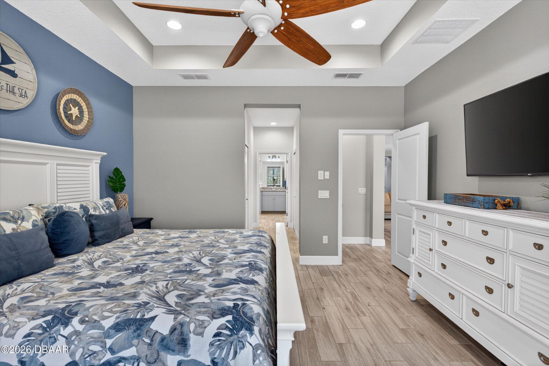 504 Coral Reef Way, Daytona Beach, FL 32124 Photo