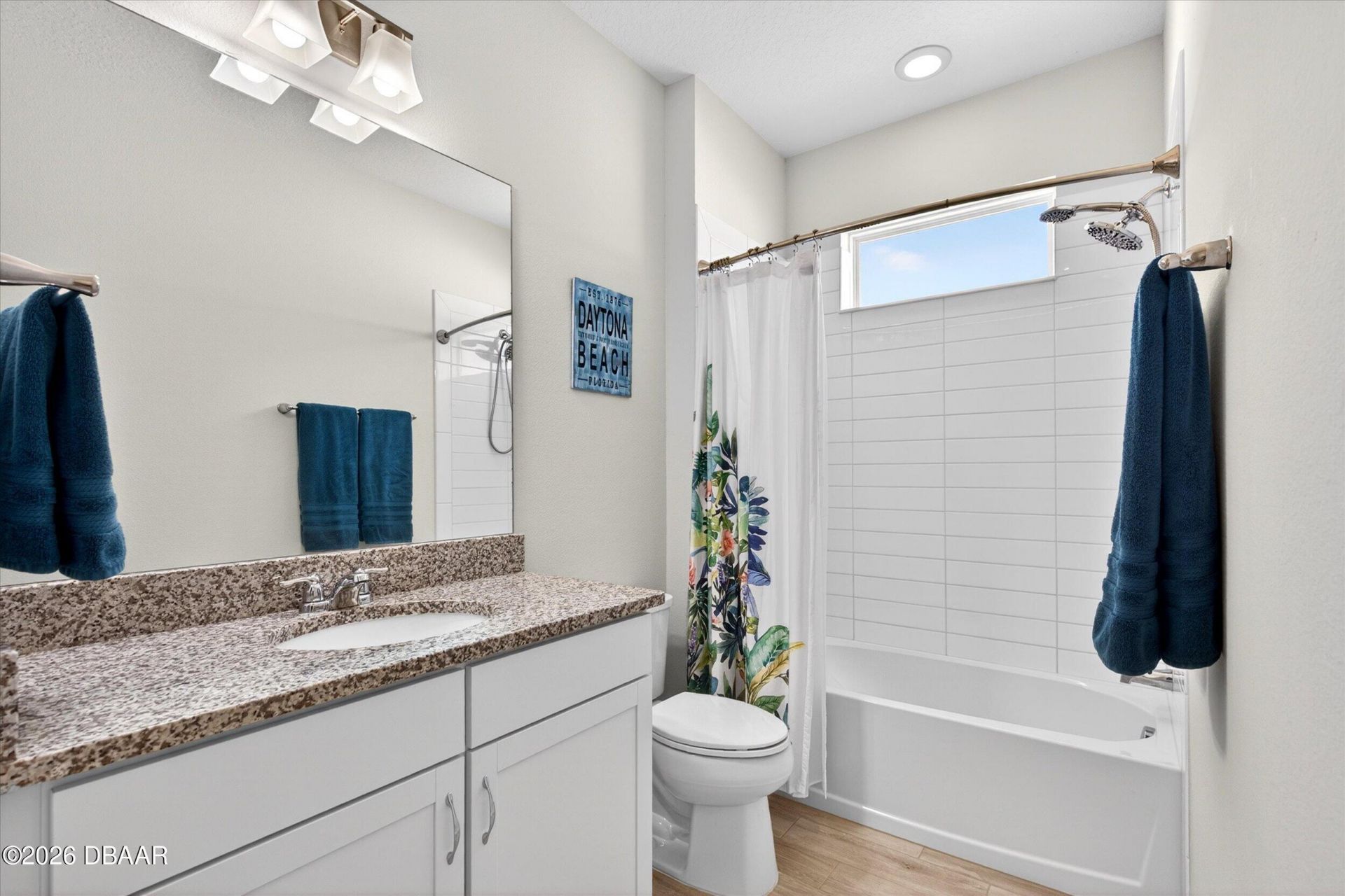 504 Coral Reef Way, Daytona Beach, FL 32124 Photo