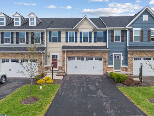 5103 Spruce Rd , Gibsonia, PA 15044