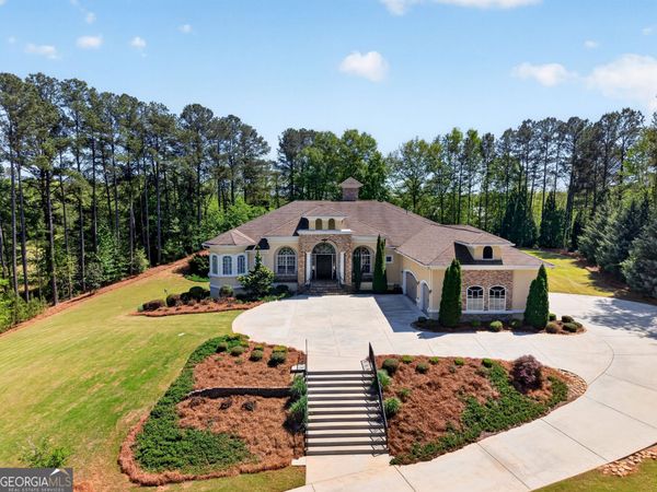 202 Carriage Lane, Peachtree City, GA 30269