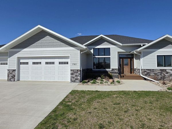 760 3rd St NE, Primghar, IA 51245