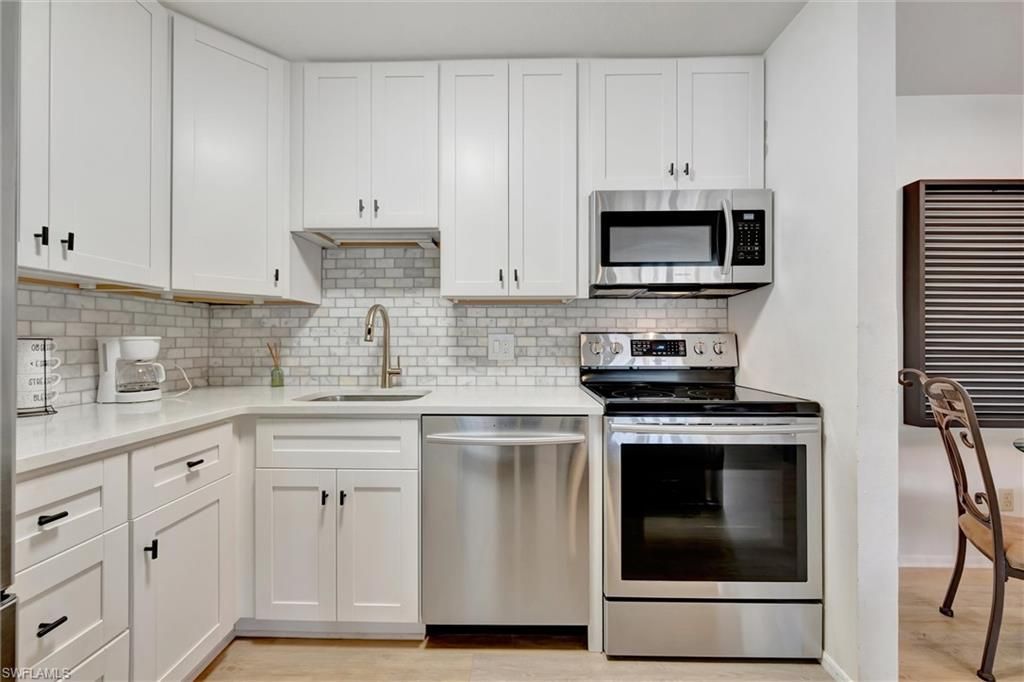 8110 S Woods Cir , Unit 4, Fort Myers, FL 33919 Photo