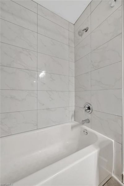 8110 S Woods Cir , Unit 4, Fort Myers, FL 33919 Photo