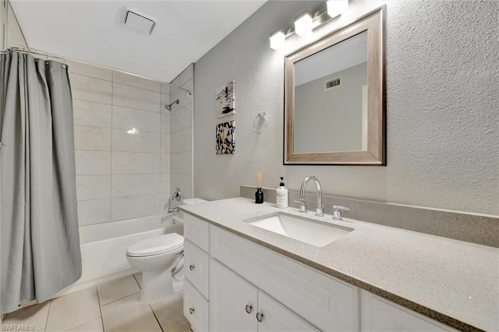 8110 S Woods Cir , Unit 4, Fort Myers, FL 33919 Photo