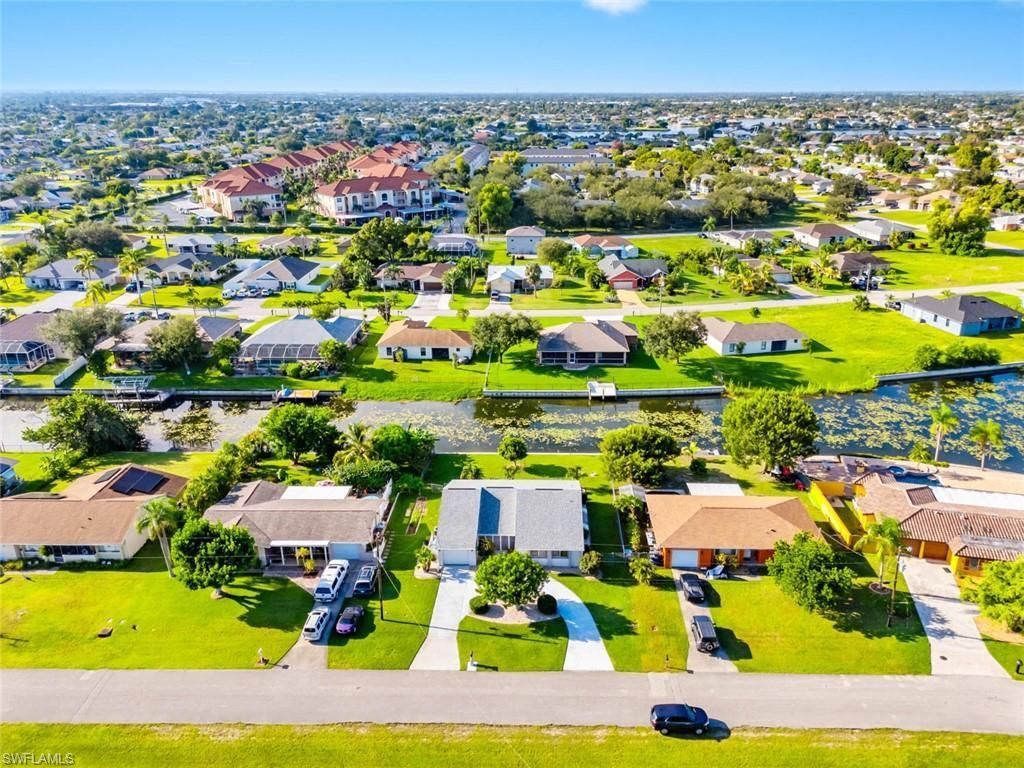 1010 NE 3rd St , Cape Coral, FL 33909 Photo