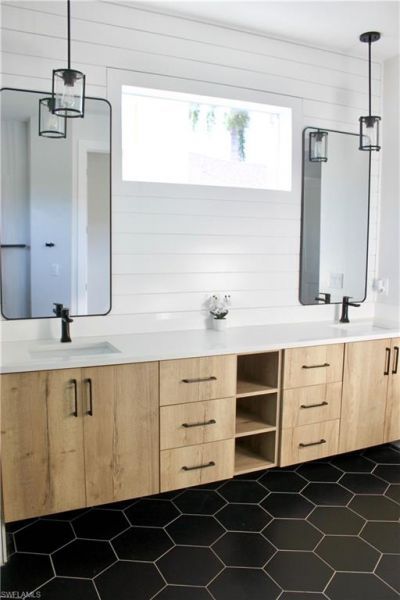 516 SW 27th Ter , Cape Coral, FL 33914 Photo