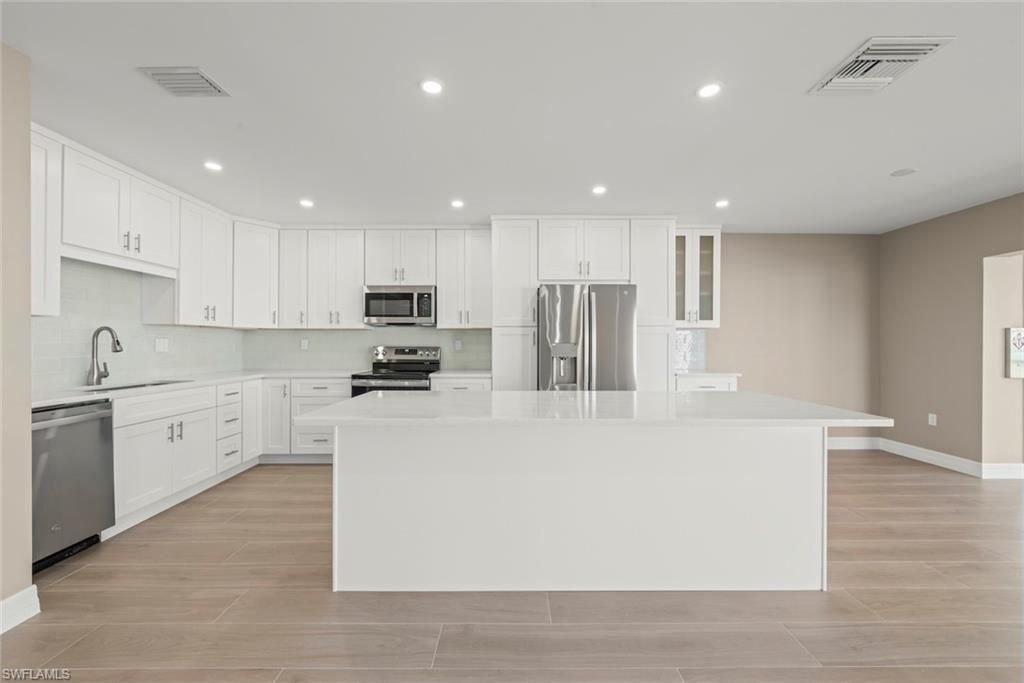 1341 Middle Gulf Dr, Unit 14C, Sanibel, FL 33957 Photo