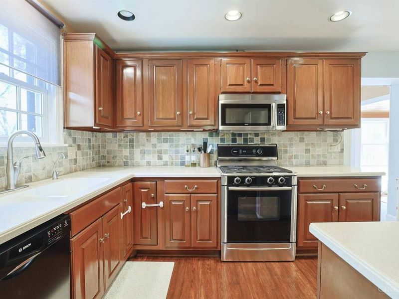 67 Forest Avenue, Wyoming, OH 45215 Photo 20