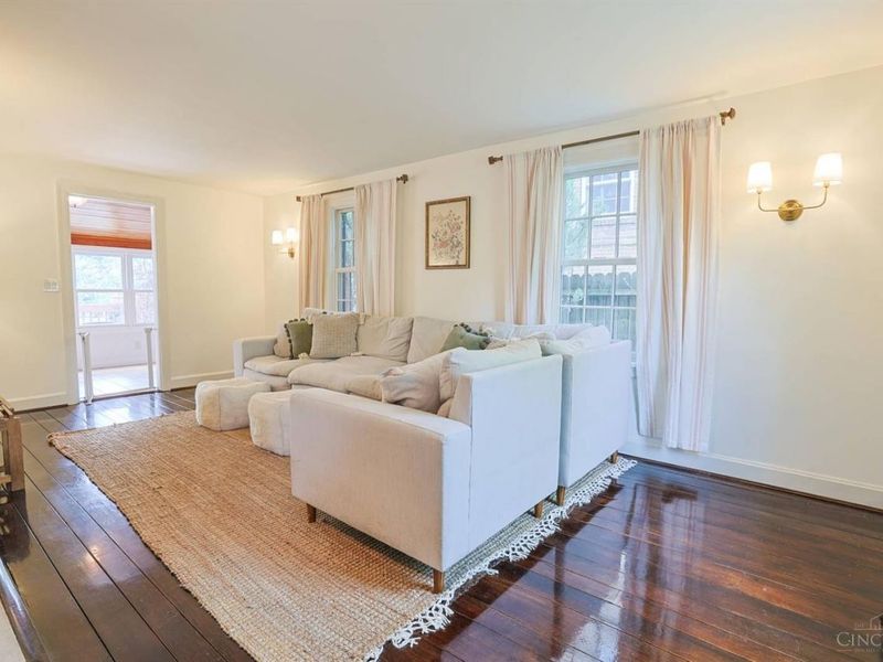 67 Forest Avenue, Wyoming, OH 45215 Photo 7