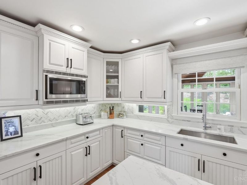 3725 Sherbrooke Drive, Evendale, OH 45241 Photo 17