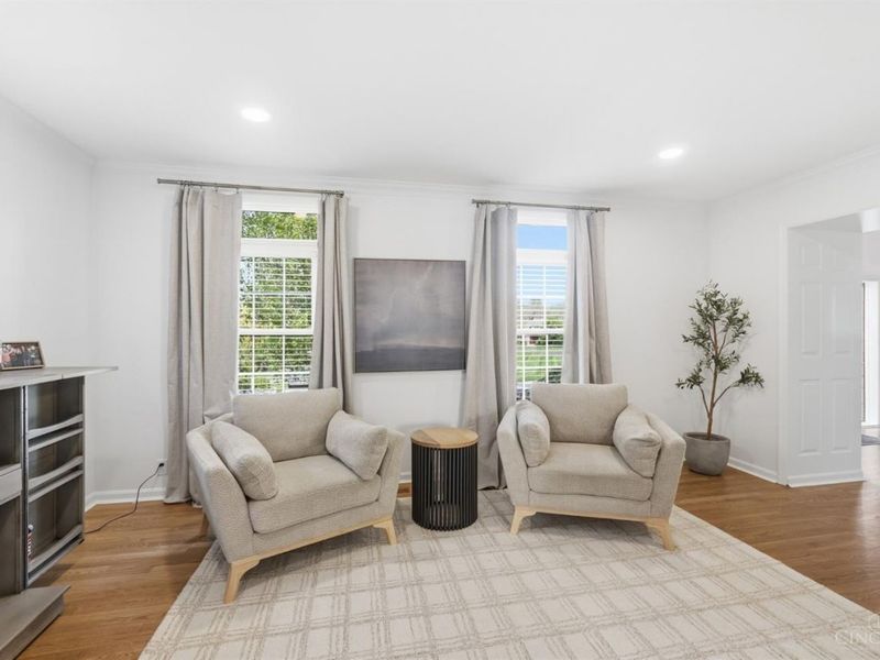 3725 Sherbrooke Drive, Evendale, OH 45241 Photo 3