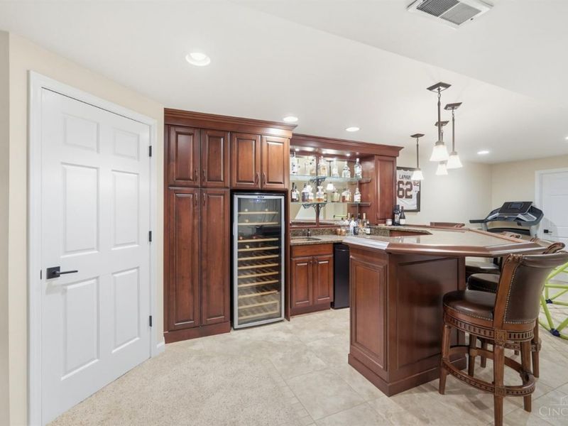 3725 Sherbrooke Drive, Evendale, OH 45241 Photo 55