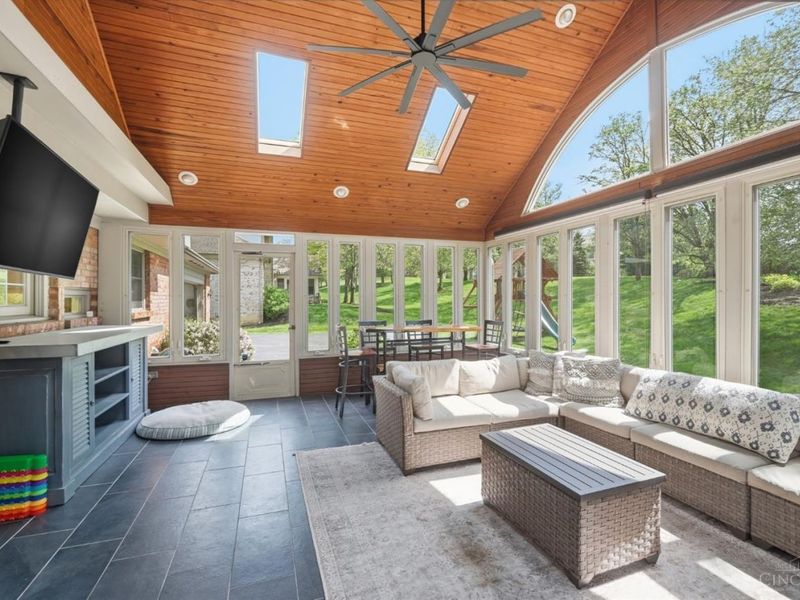 3725 Sherbrooke Drive, Evendale, OH 45241 Photo 66