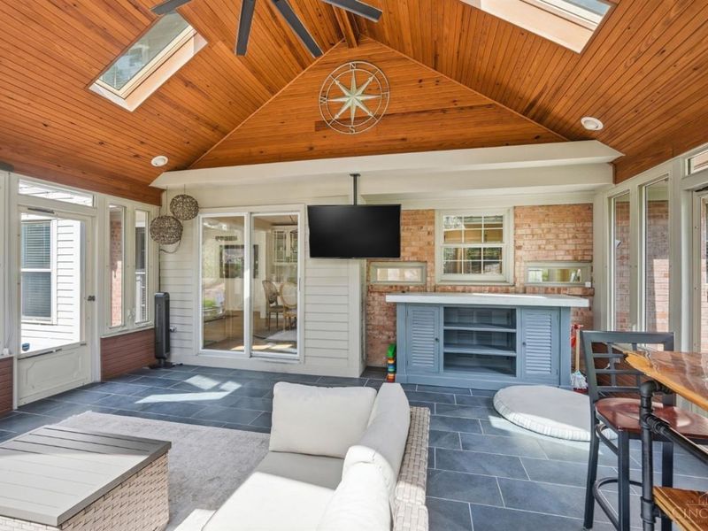 3725 Sherbrooke Drive, Evendale, OH 45241 Photo 67