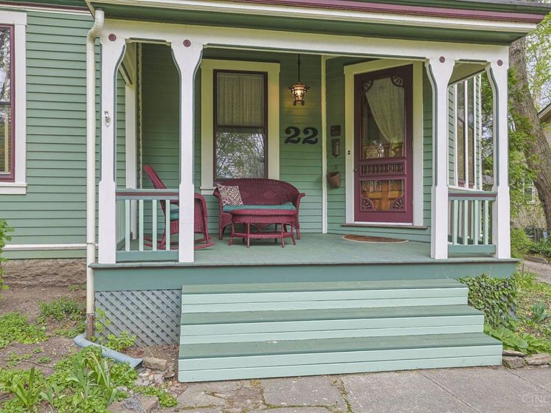 22 Burns Avenue, Wyoming, OH 45215 Photo 3