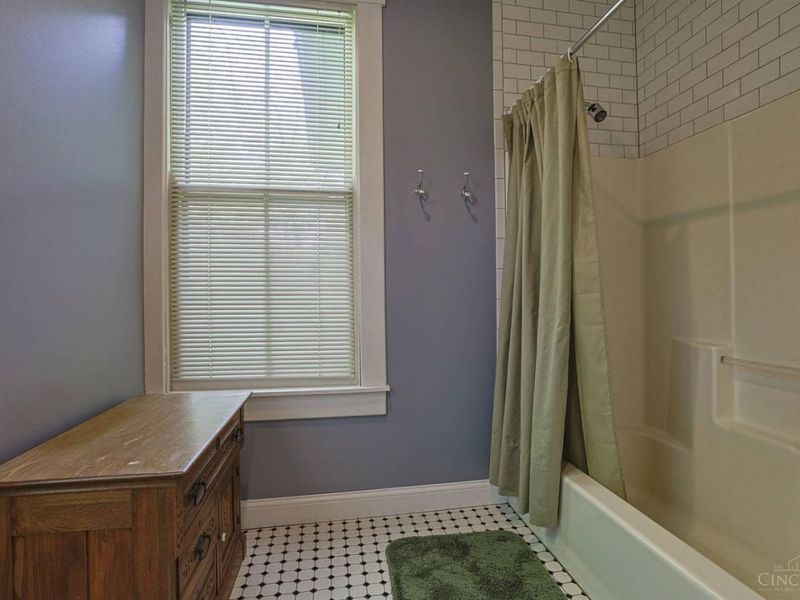 22 Burns Avenue, Wyoming, OH 45215 Photo 76