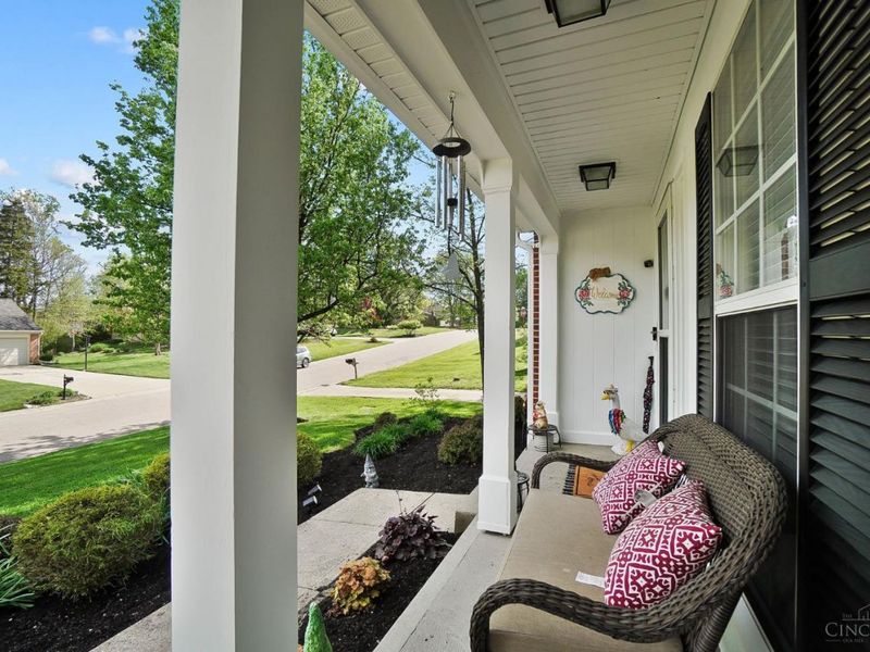 6831 Old Station Road, West Chester, OH 45069 Photo 3