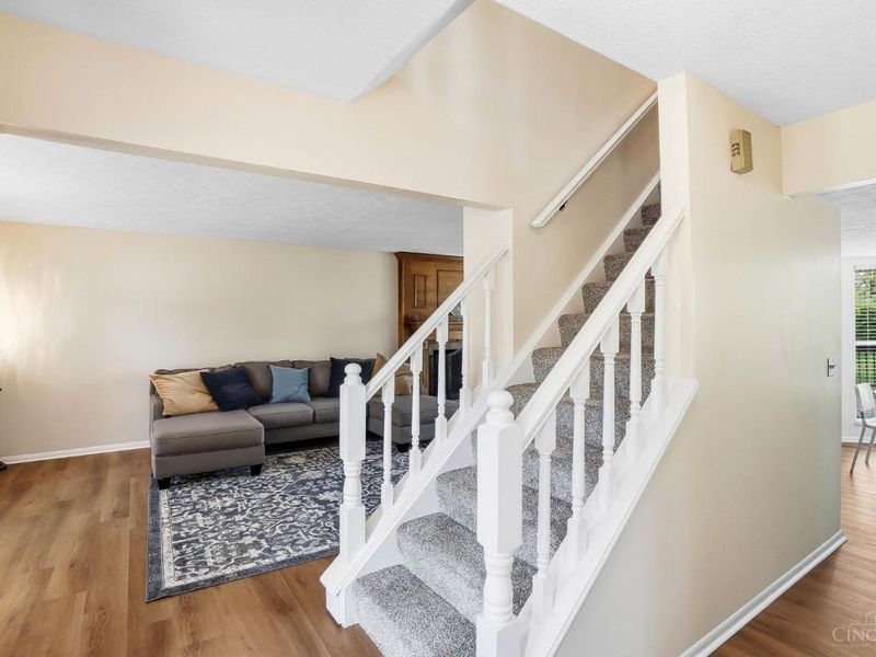 6831 Old Station Road, West Chester, OH 45069 Photo 6