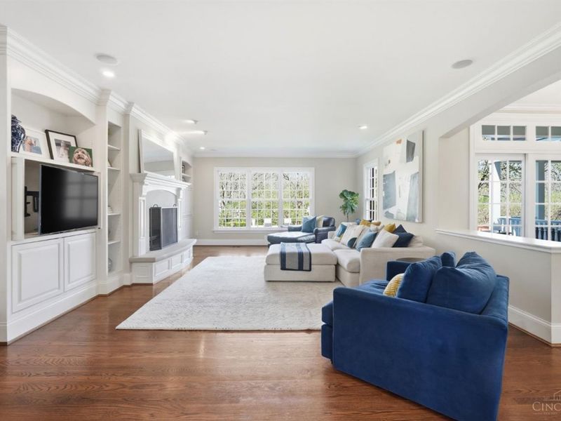 923 Princeton Drive, Terrace Park, OH 45174 Photo 9