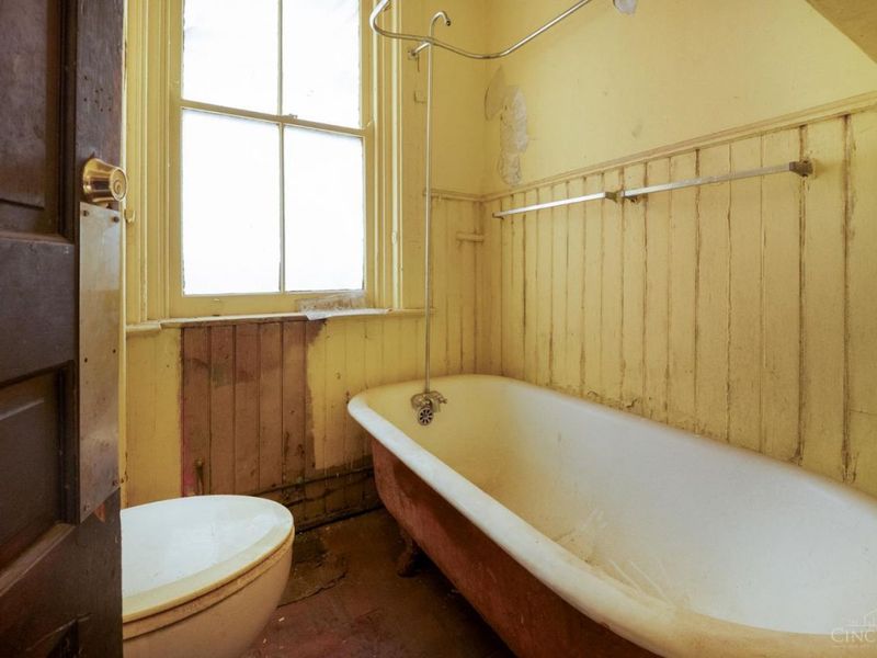 1808 Vine Street, Cincinnati, OH 45202 Photo 17