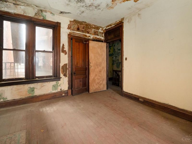 1808 Vine Street, Cincinnati, OH 45202 Photo 24