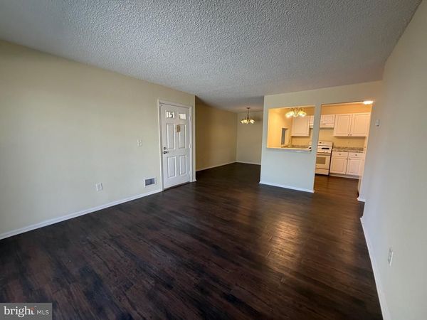 64 MATTIX RUN, ABSECON, NJ 08205