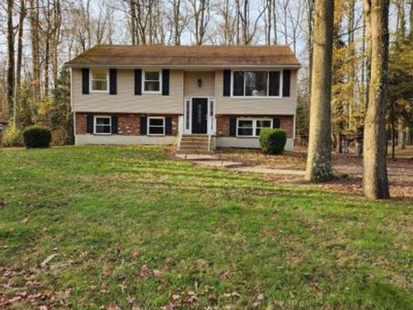 33 OLD RED LION ROAD, SOUTHAMPTON, NJ 08088