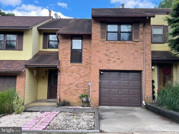 10 LAFAYETTE LANE, CHERRY HILL, NJ 08003