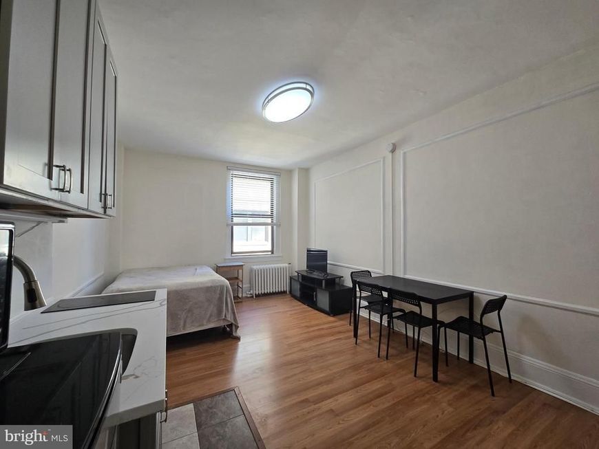 1324 Locust Street, Unit 1530, Philadelphia, PA 19107 Main Photo