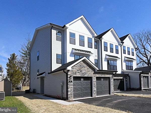 51 W CLYMER AVENUE , SELLERSVILLE, PA 18960