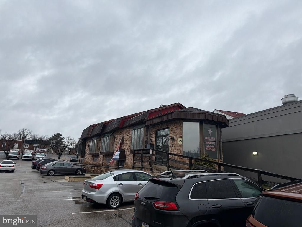 10050 E ROOSEVELT BOULEVARD , PHILADELPHIA, PA 19116