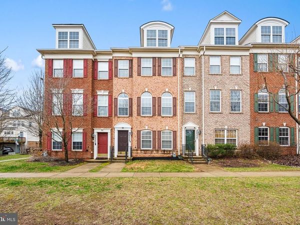 20335 NOTTING HILL , GERMANTOWN, MD 20876