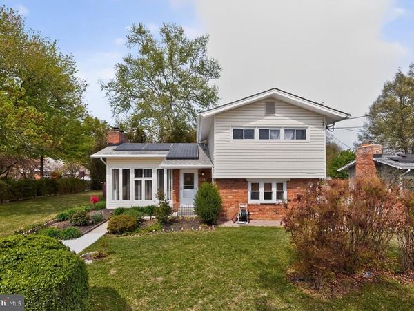 2000 MCAULIFFE DRIVE, ROCKVILLE, MD 20851