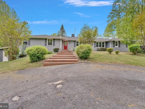 6201 CURTIS ROAD , UPPER MARLBORO, MD 20772