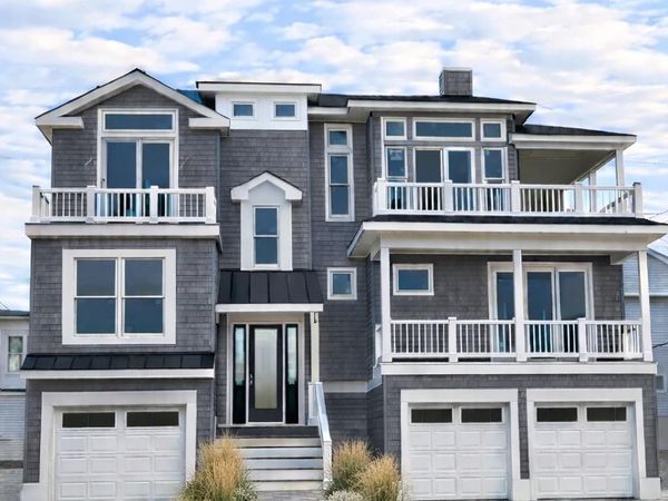 2 E 47TH STREET , LONG BEACH TOWNSHIP, NJ 08008