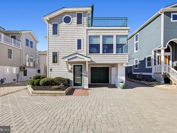 42 W CAPE COD LANE , LONG BEACH TOWNSHIP, NJ 08008