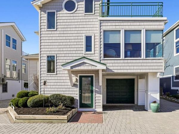 42 W CAPE COD LANE, LONG BEACH TOWNSHIP, NJ 08008