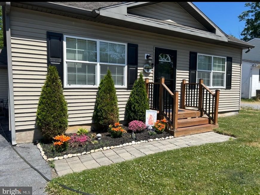 10 School Lane , Reading, PA 19606 Main Photo