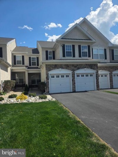 57 Brecknock Court , Newtown, PA 18940 Main Photo