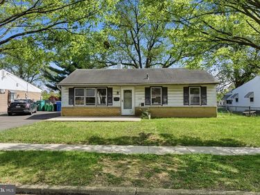 1402 SUSAN AVENUE, CROYDON, PA 19021