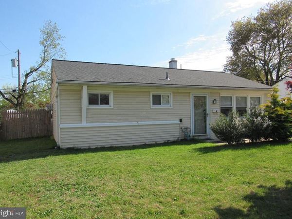 906 SPENCER DRIVE , CROYDON, PA 19021