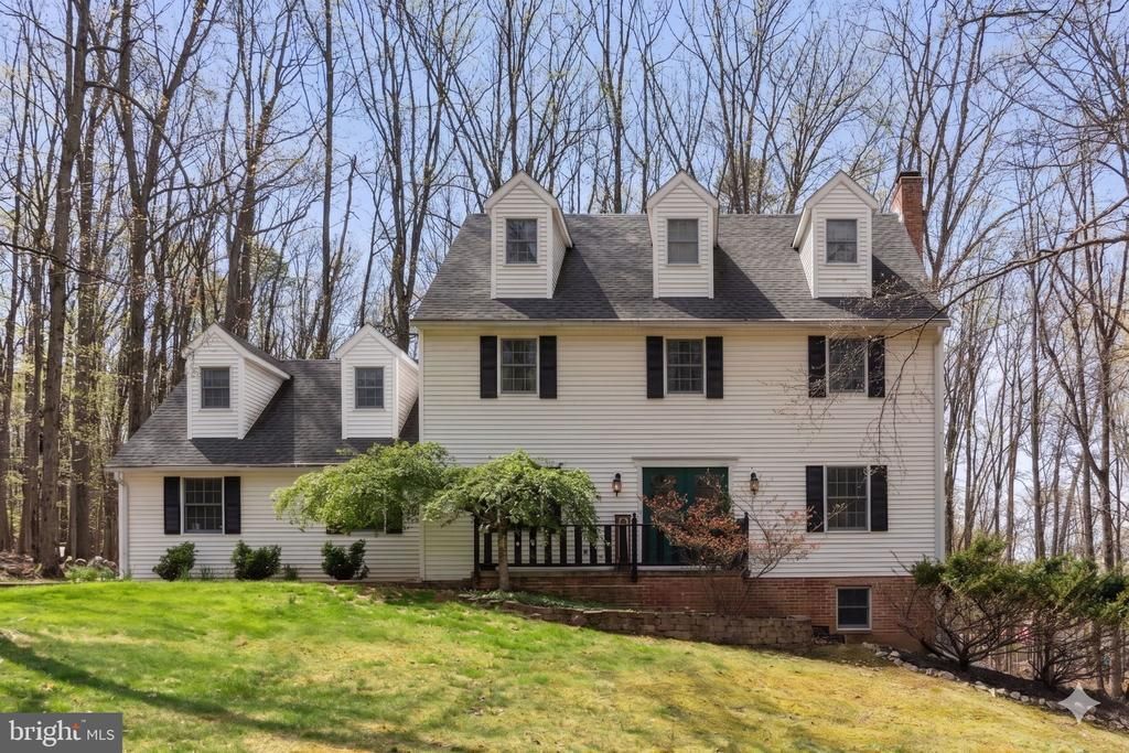 662 SHANNON ROAD , BOILING SPRINGS, PA 17007