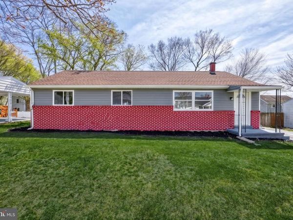 6 STEPHEN ROAD, CAMP HILL, PA 17011